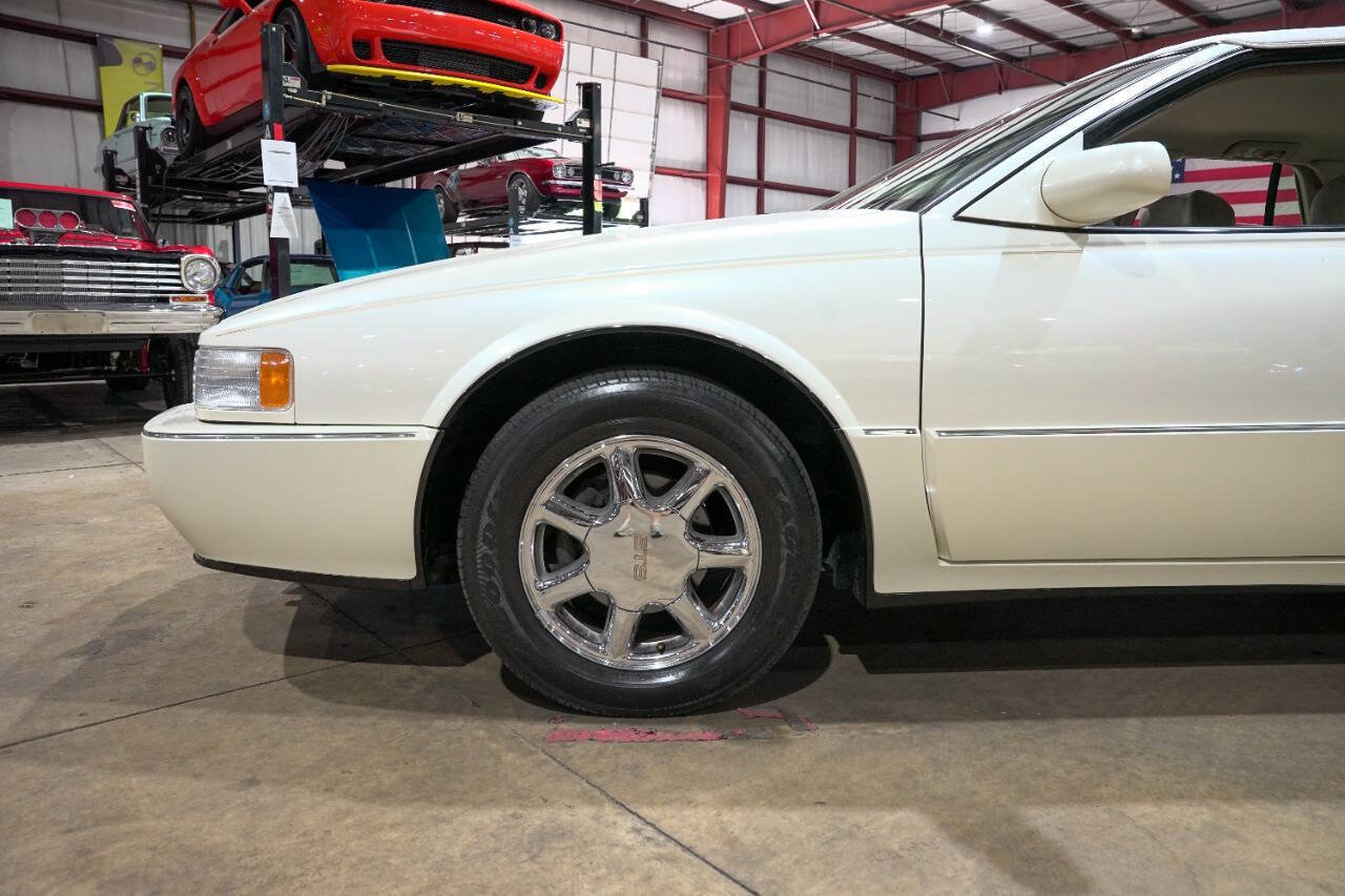 Used 1996 Cadillac Seville STS FWD image 3