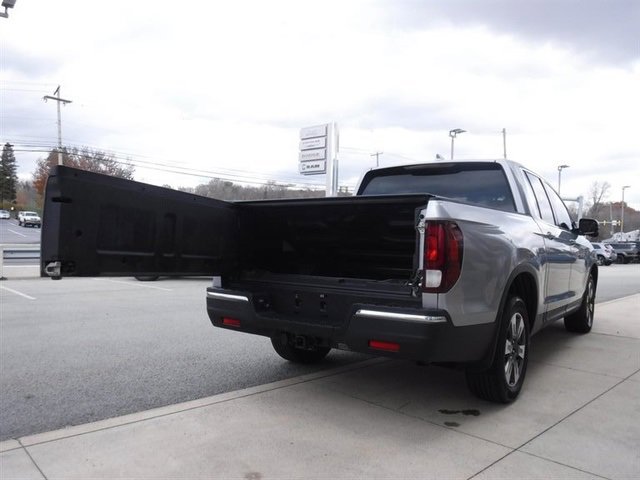 Used 2017 Honda Ridgeline RTL-T image 17