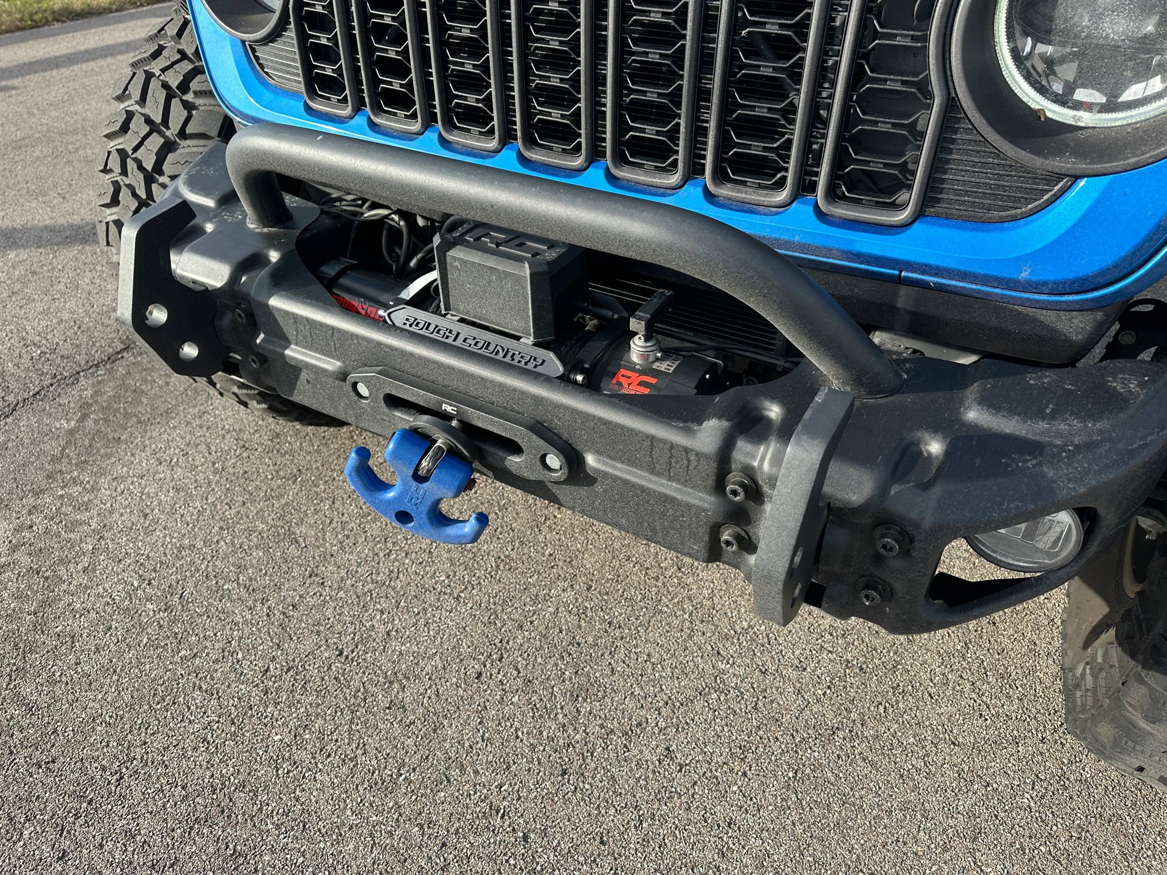 Used 2024 Jeep Wrangler Unlimited Rubicon w/ Dual Top Group image 8