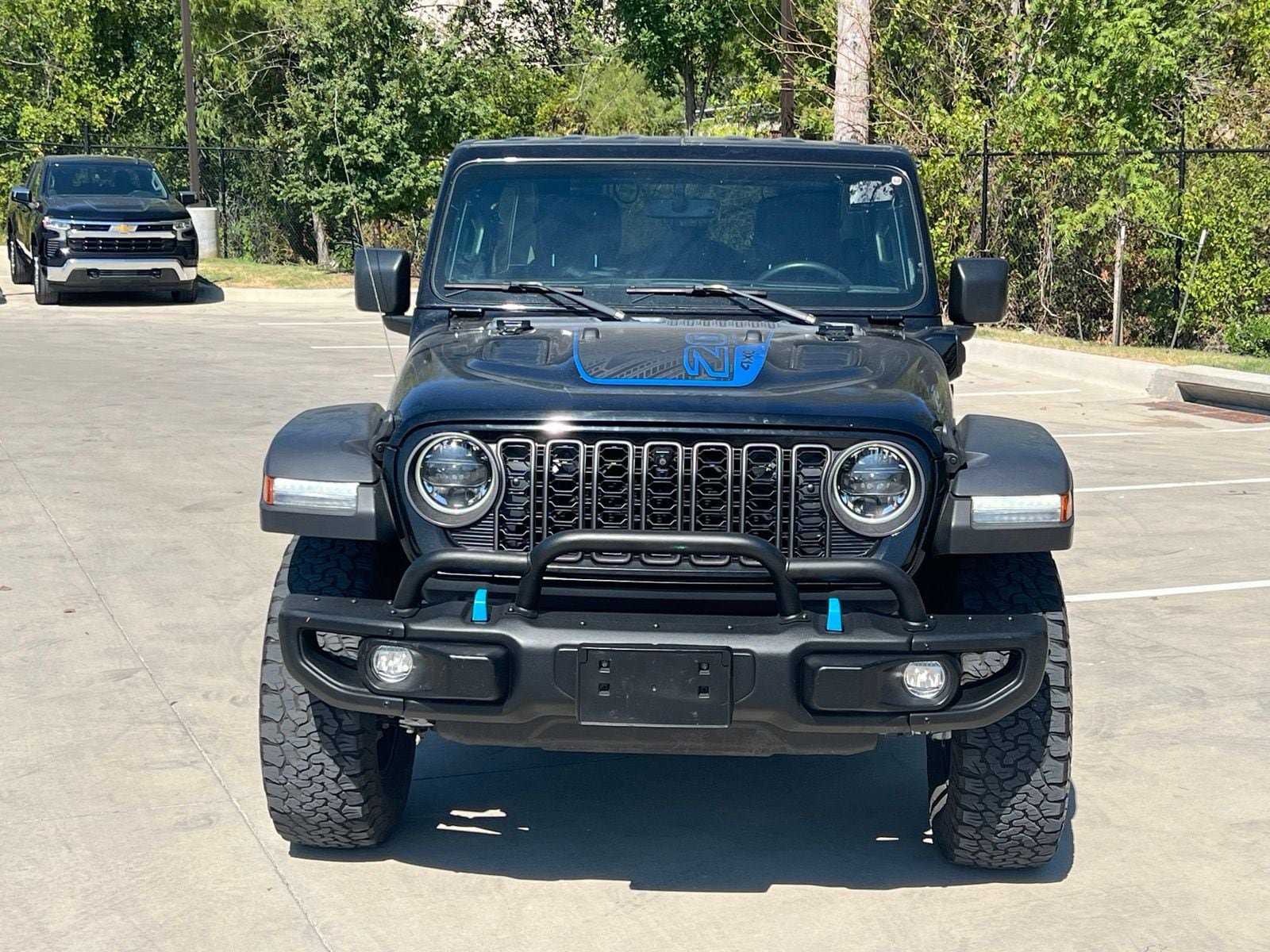 Used 2023 Jeep Wrangler Unlimited Rubicon 4xe AWD/4WD image 2