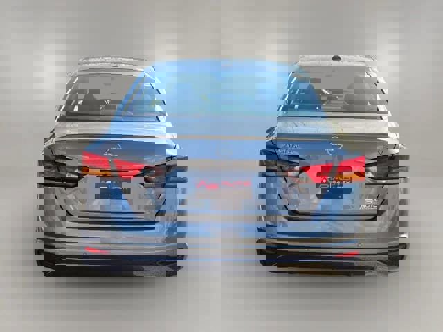 Used 2024 Nissan Altima 2.5 SV image 6