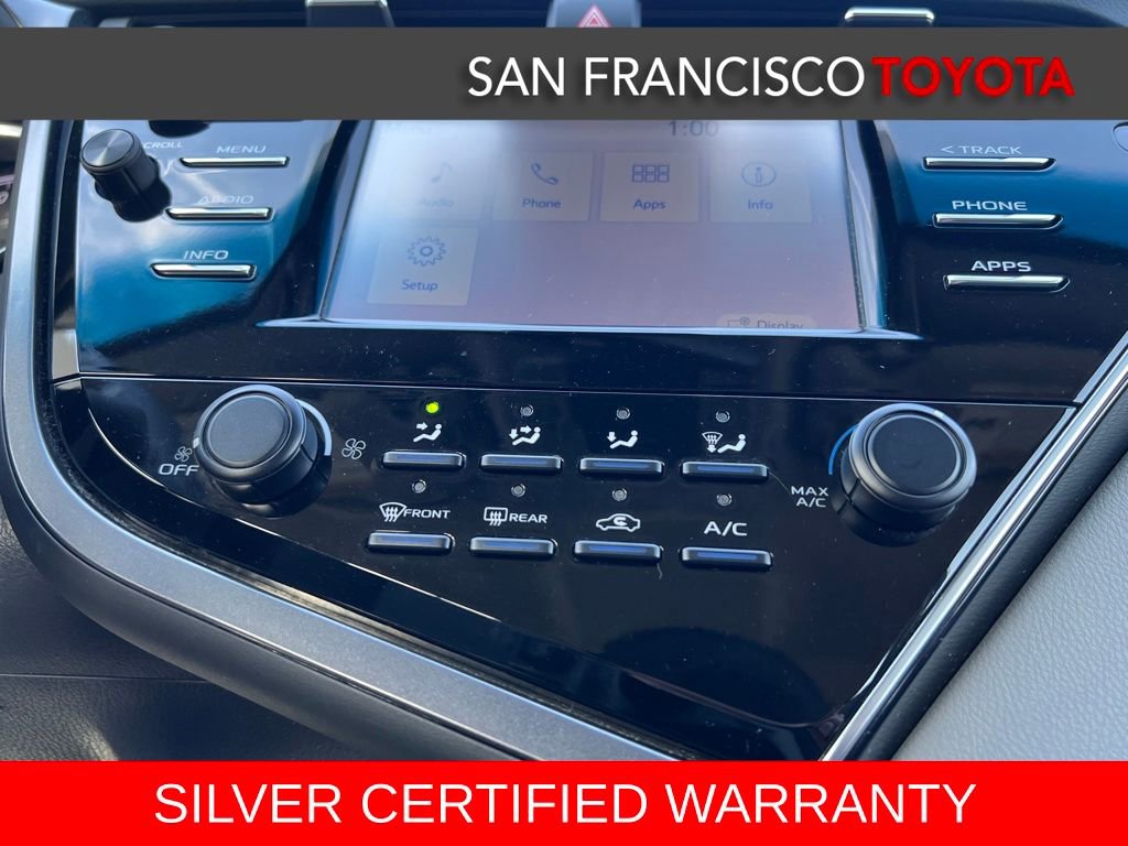 Certified 2018 Toyota Camry LE image 24