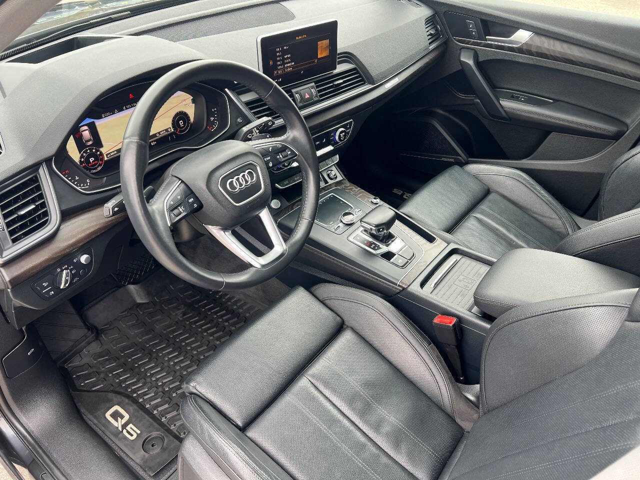 Used 2019 Audi Q5 Prestige w/ Prestige Package AWD/4WD image 15