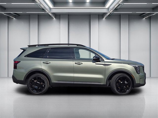 Used 2025 Kia Sorento SX Prestige image 3