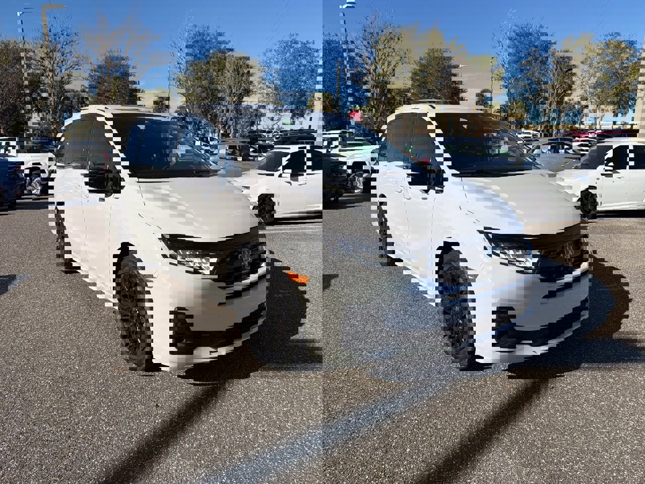 Used 2025 Honda Odyssey Sport-L image 6