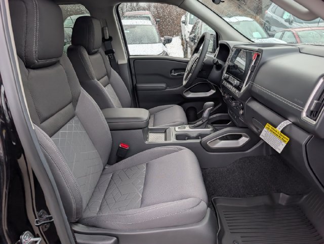 New 2026 Nissan Frontier SV w/ All-Weather Content Package AWD/4WD image 6