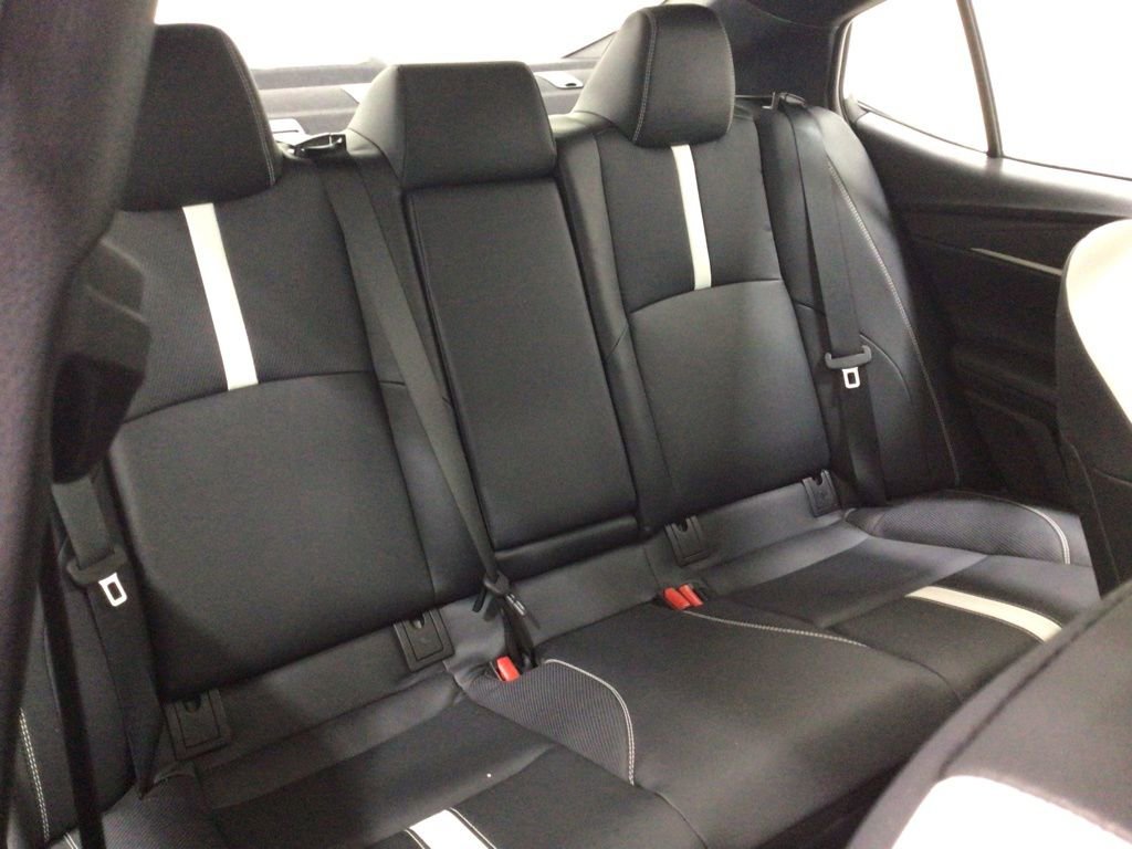 Used 2025 Toyota Camry SE image 22