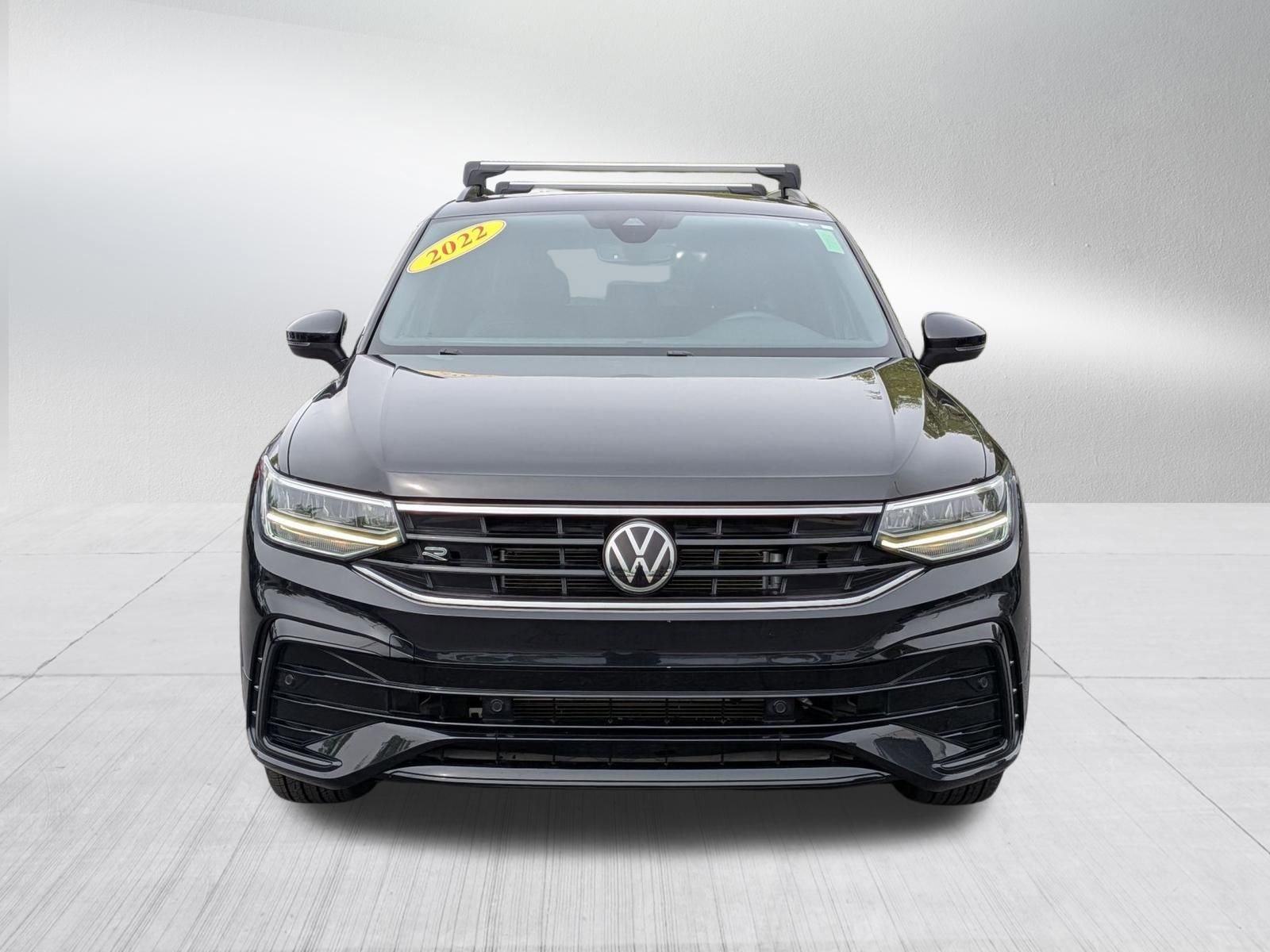 Used 2022 Volkswagen Tiguan SE R-Line image 9