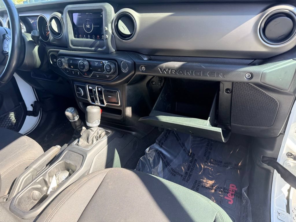 Used 2018 Jeep Wrangler Unlimited Sport AWD/4WD image 28