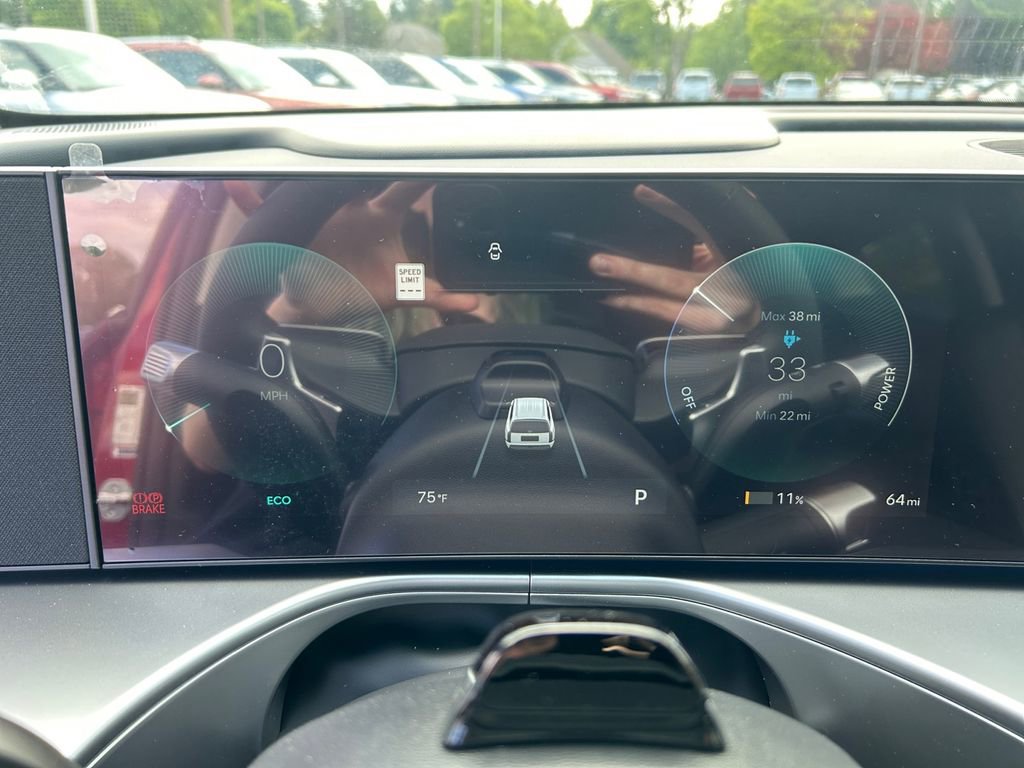 New 2026 Hyundai Ioniq 9 SEL image 16