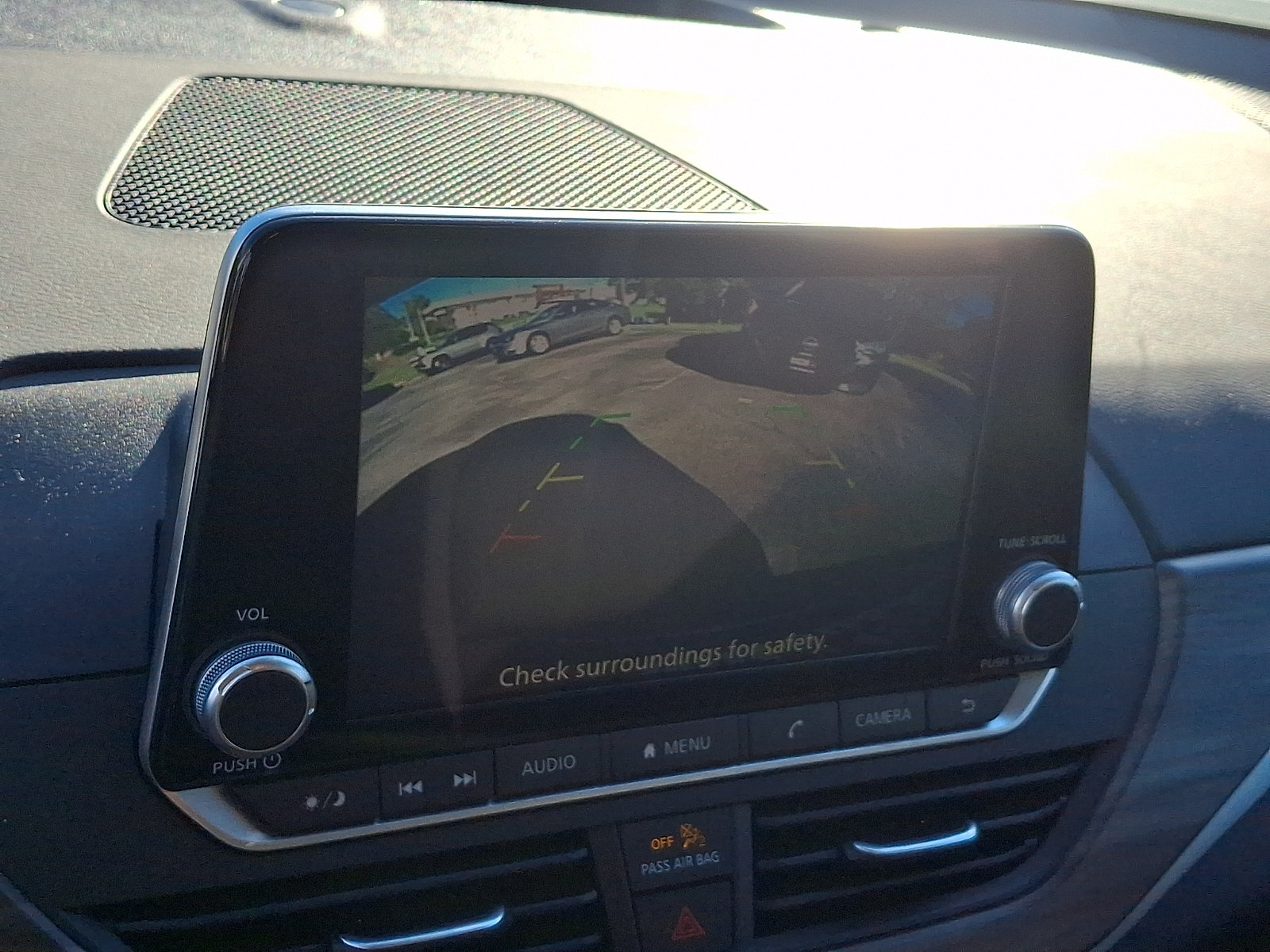 Used 2025 Nissan Altima 2.5 SV FWD image 17