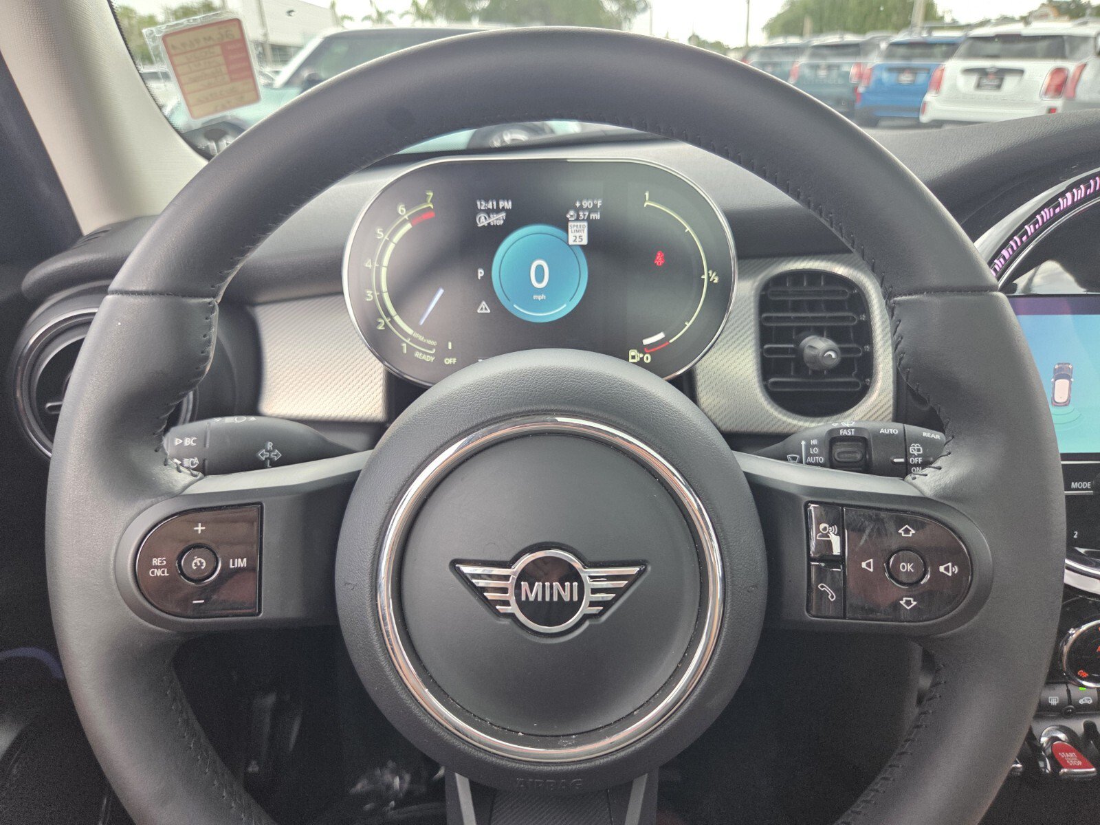 Used 2024 MINI Cooper 4-Door Hardtop FWD image 28