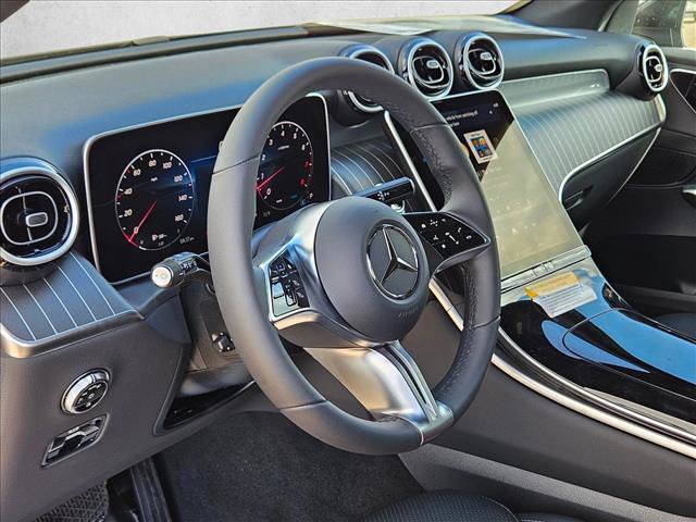 Certified 2026 Mercedes-Benz GLC 300 image 3