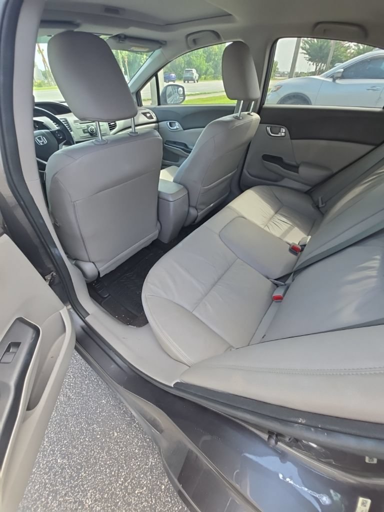 Used 2012 Honda Civic EX-L image 9