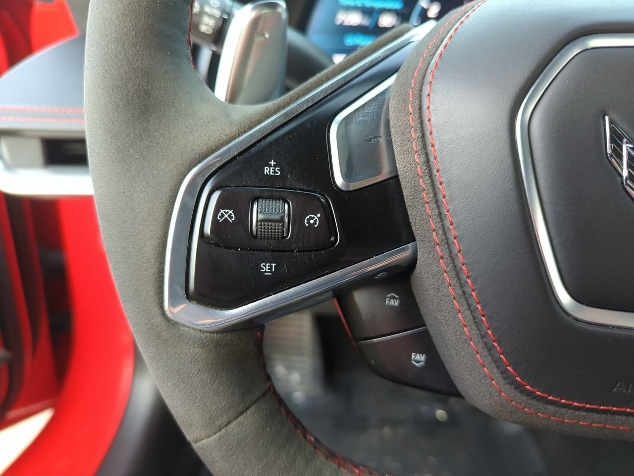 Certified 2021 Chevrolet Corvette Stingray Premium Conv w/ Z51 Performance Package RWD image 11
