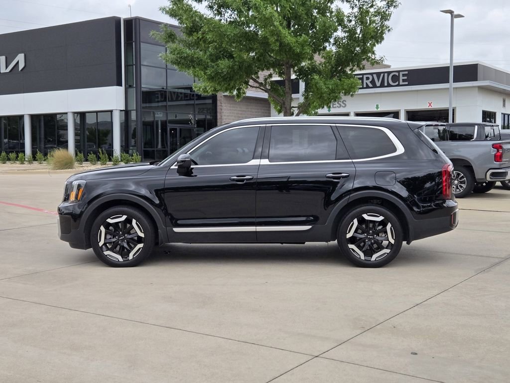 Used 2024 Kia Telluride S w/ S Sunroof Package FWD image 12