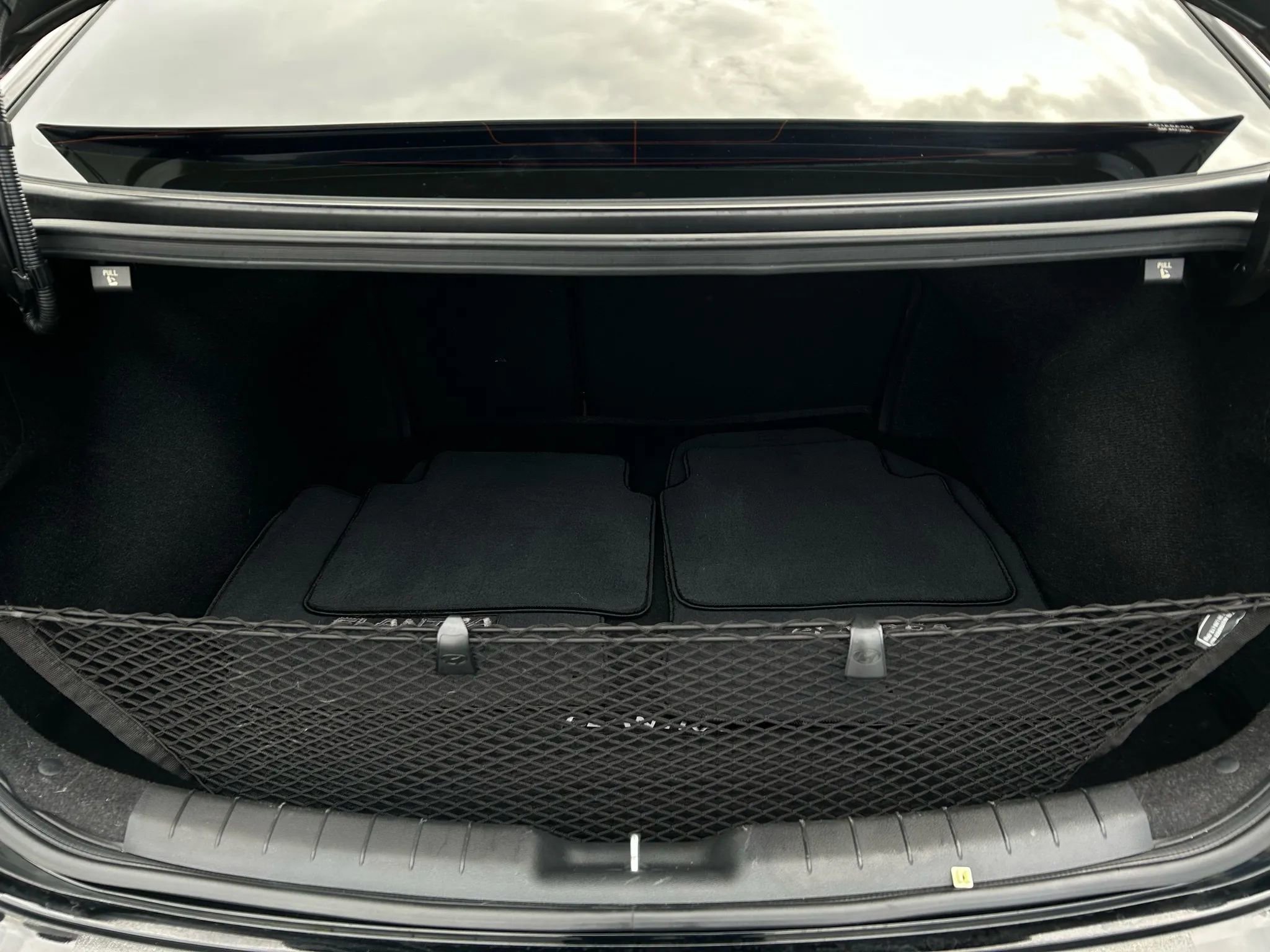 Used 2020 Hyundai Elantra SEL image 24