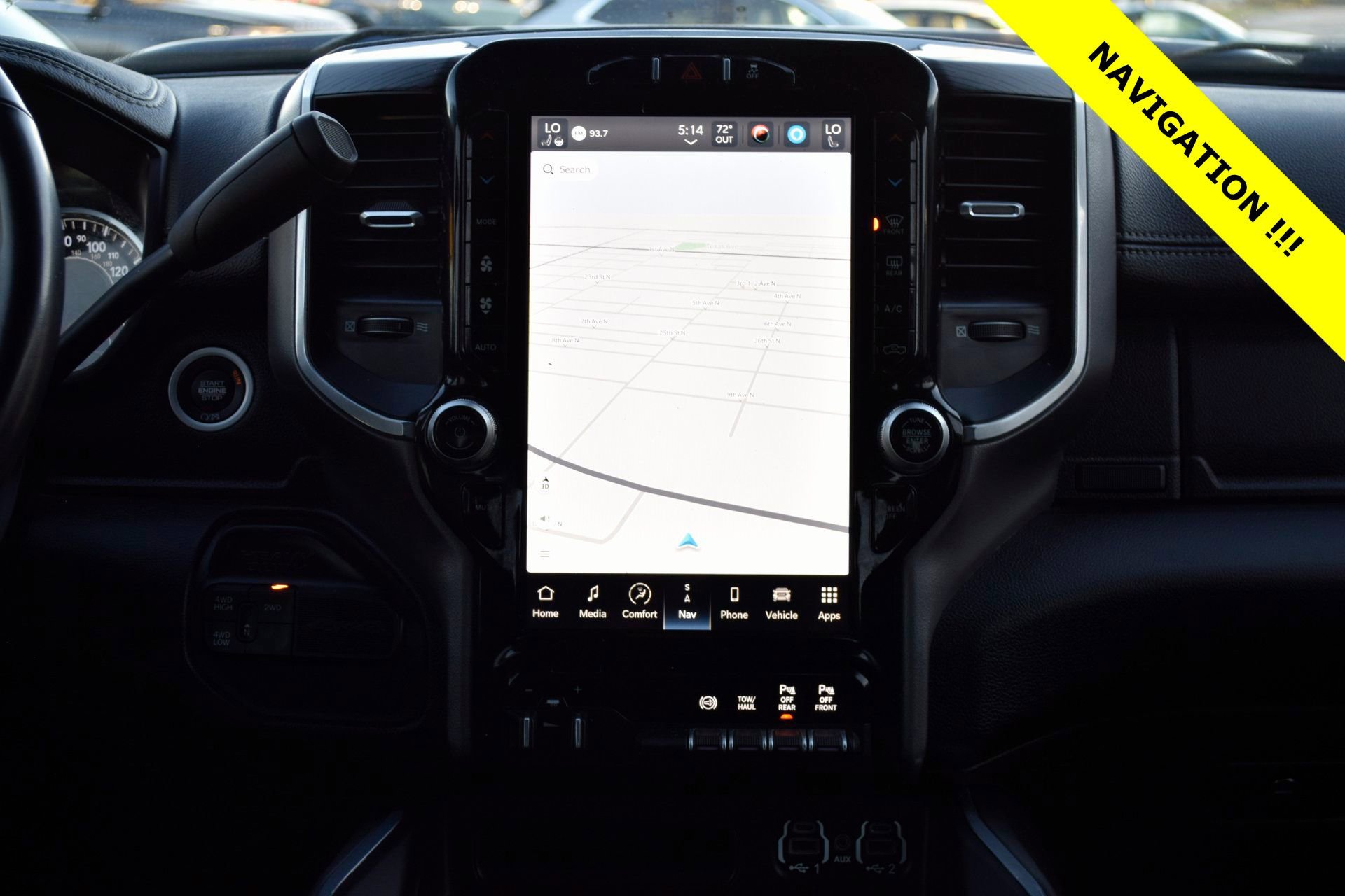 Used 2024 RAM 2500 Laramie w/ Night Edition image 4