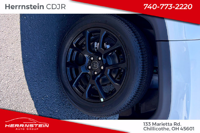 New 2026 Jeep Compass Latitude AWD/4WD image 20