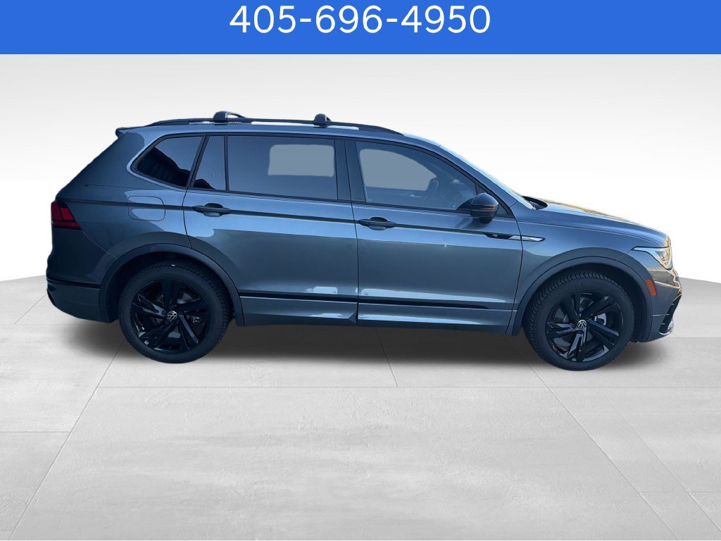 Used 2023 Volkswagen Tiguan SE R-Line FWD image 7