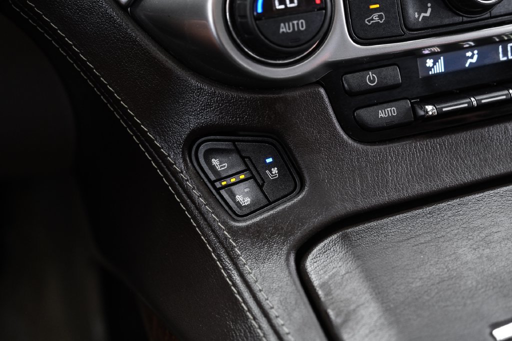 Used 2018 Chevrolet Tahoe Premier RWD image 21