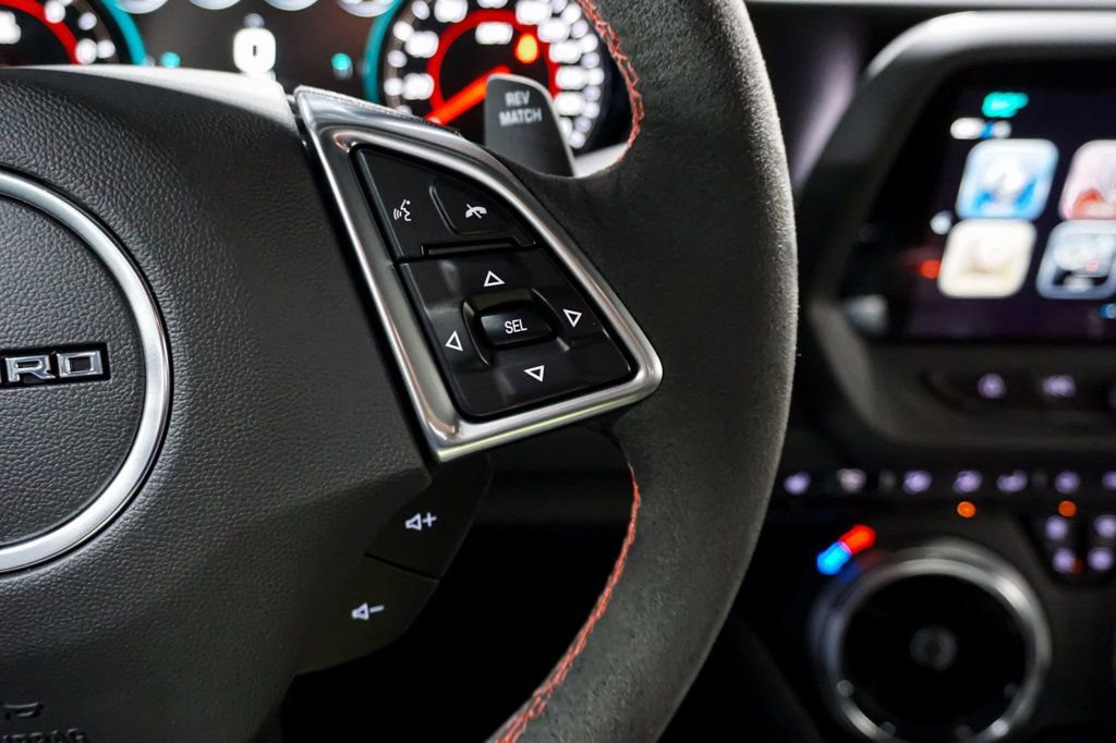 Used 2018 Chevrolet Camaro ZL1 image 71