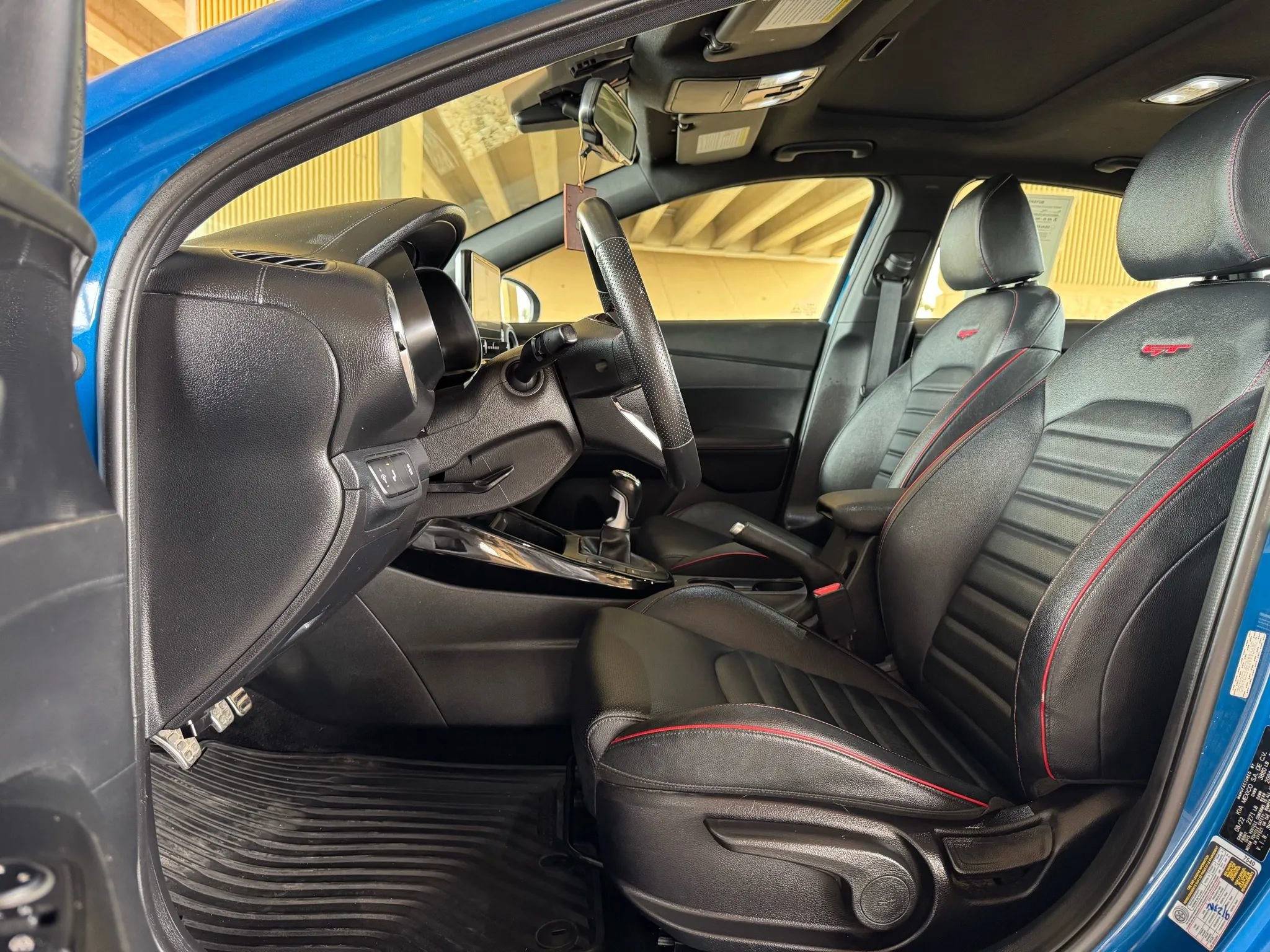 Used 2023 Kia Forte GT image 7