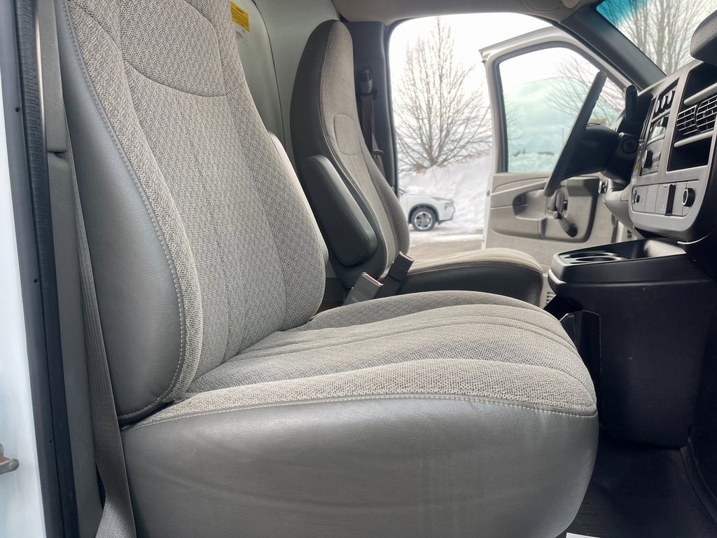 Used 2015 Chevrolet Express 3500 Extended w/ Smoker's Package image 14