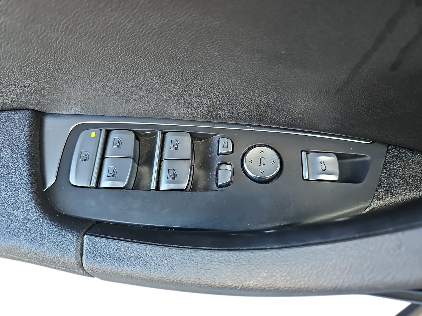 Used 2021 BMW X3 sDrive30i w/ Convenience Package (ZC2) RWD image 27