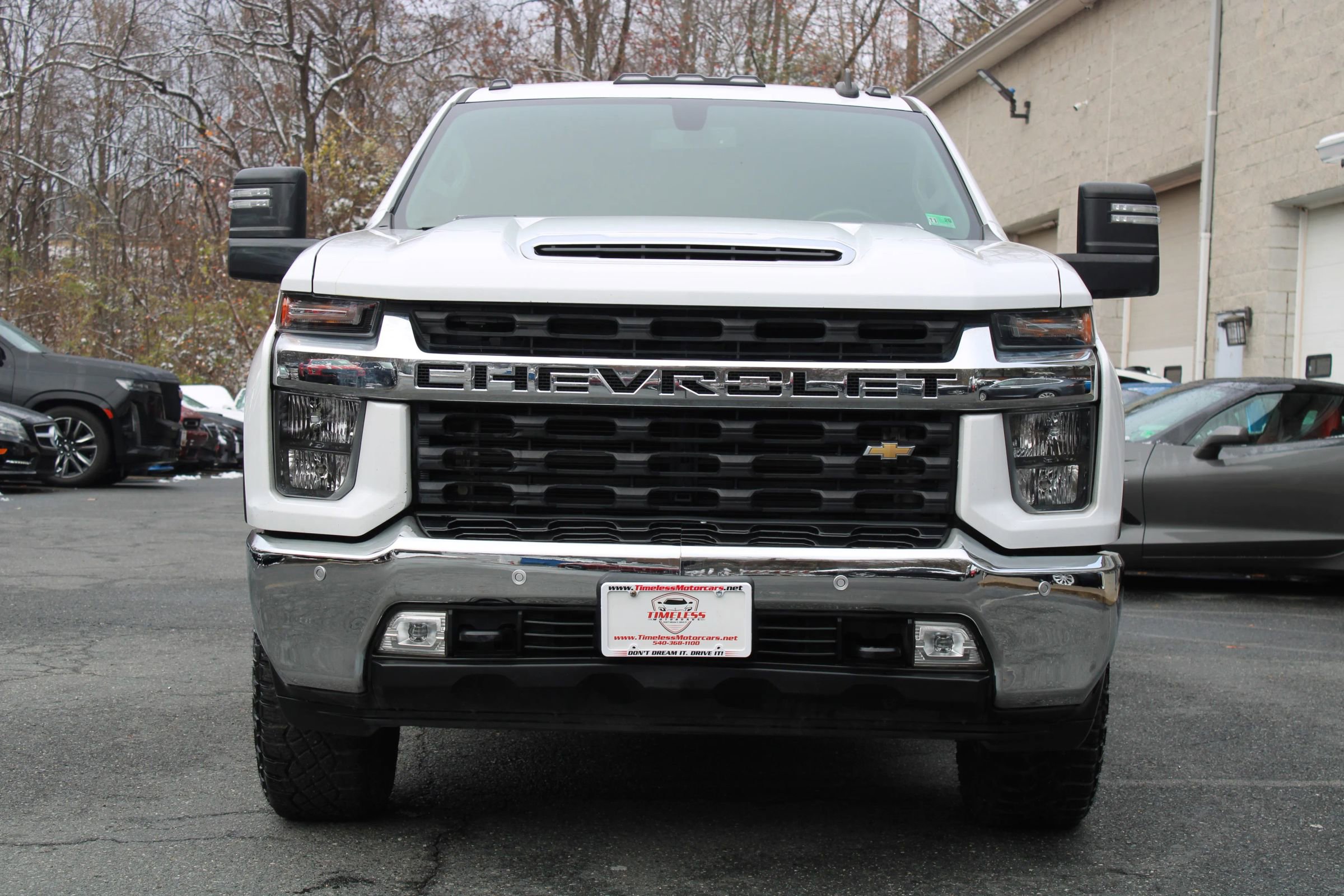 Used 2021 Chevrolet Silverado 3500 LT w/ Texas Edition image 2