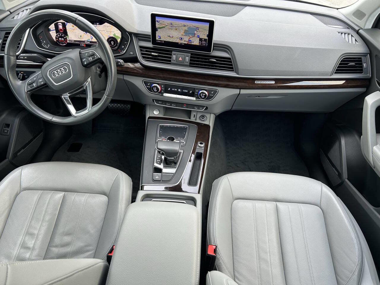 Used 2019 Audi Q5 2.0T Premium Plus w/ Premium Plus Package image 13