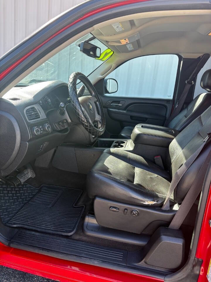 Used 2012 Chevrolet Silverado 1500 LTZ w/ LTZ Plus Package AWD/4WD image 6