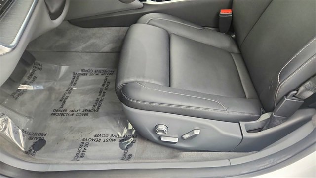 Used 2024 Lucid Air Touring image 34