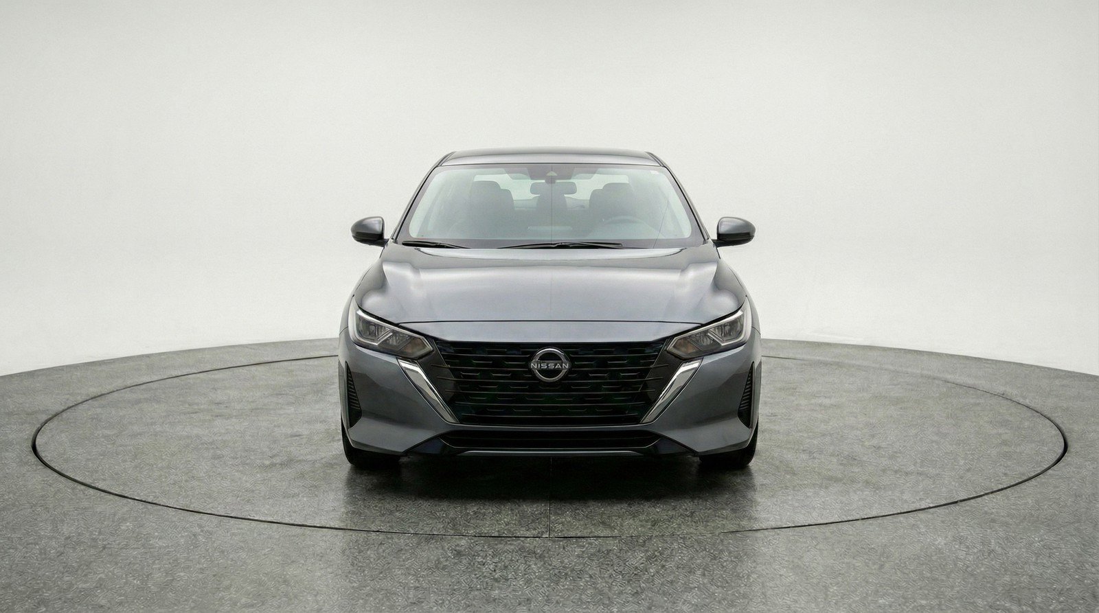 Used 2025 Nissan Sentra SV image 2