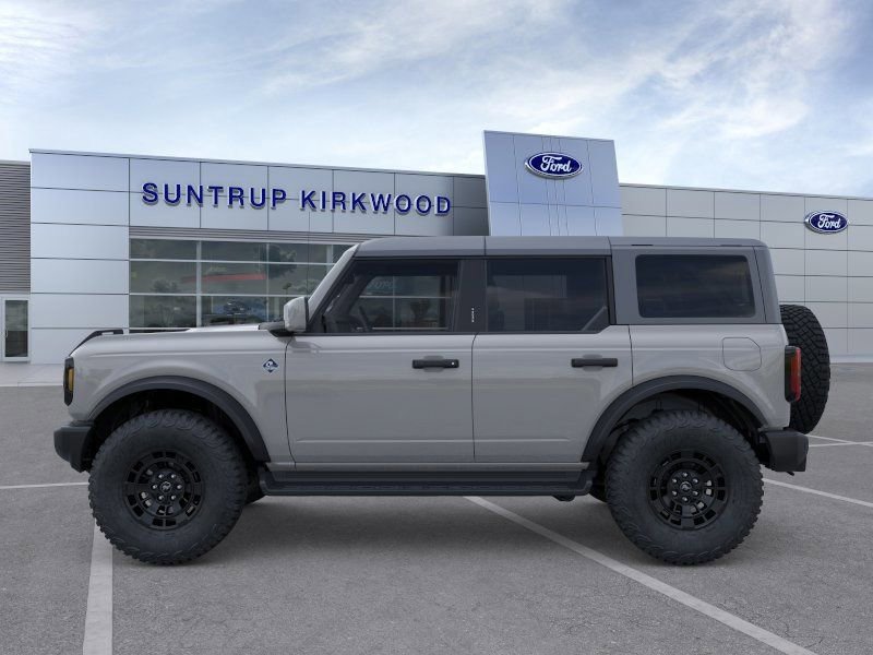 New 2026 Ford Bronco Outer Banks AWD/4WD image 3