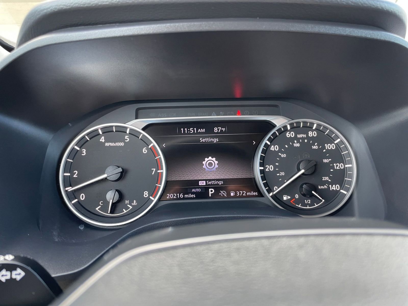 Used 2025 Nissan Rogue SV image 42