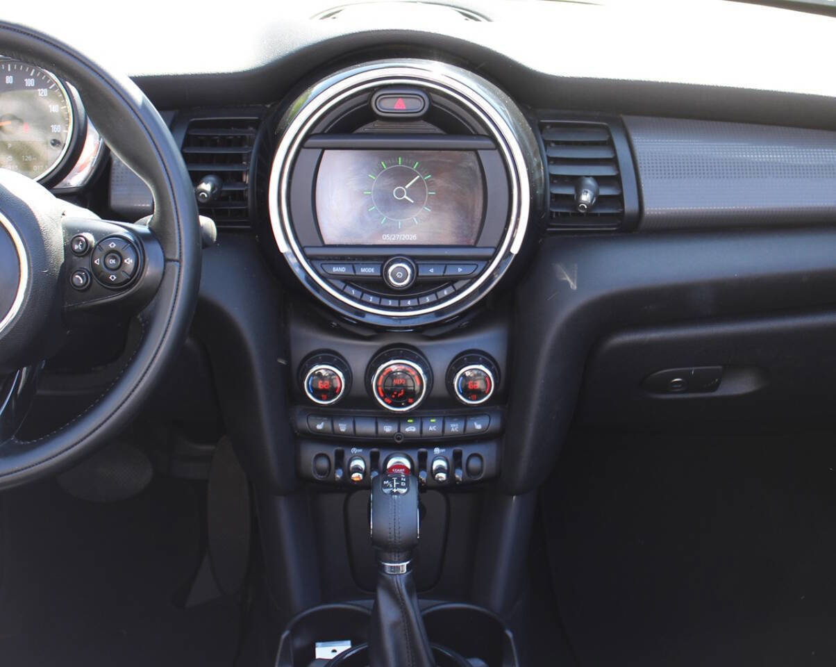 Used 2019 MINI Cooper Convertible FWD image 33