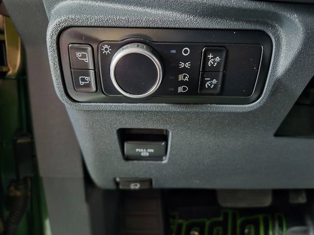 Used 2024 Ford Bronco Badlands AWD/4WD image 16