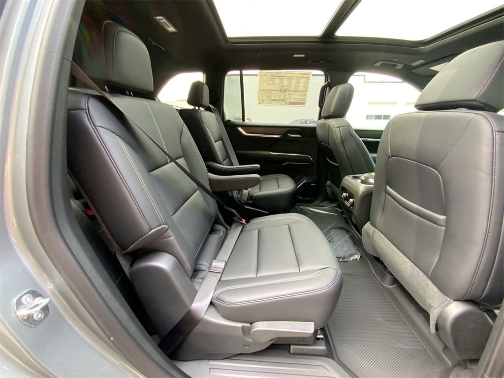 New 2025 GMC Acadia Elevation w/ Elevation Premium Package image 27
