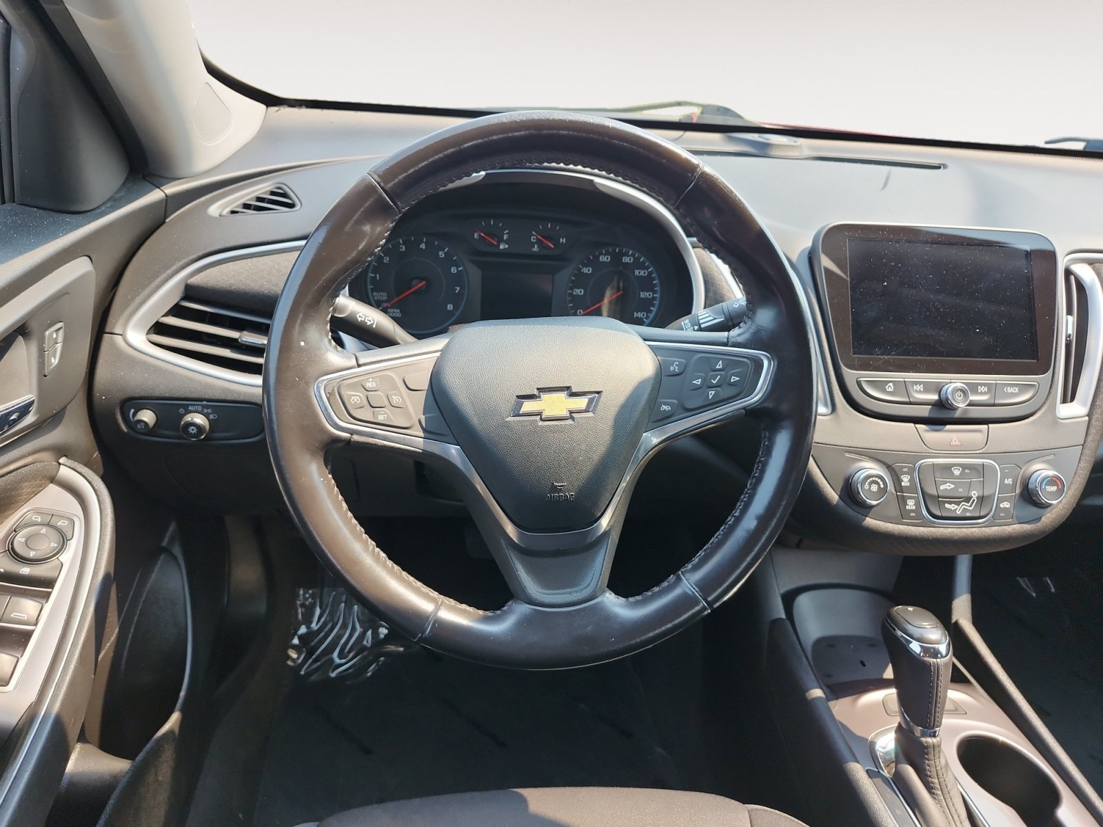 Used 2019 Chevrolet Malibu RS w/ LPO, Convenience Package 1 FWD image 12