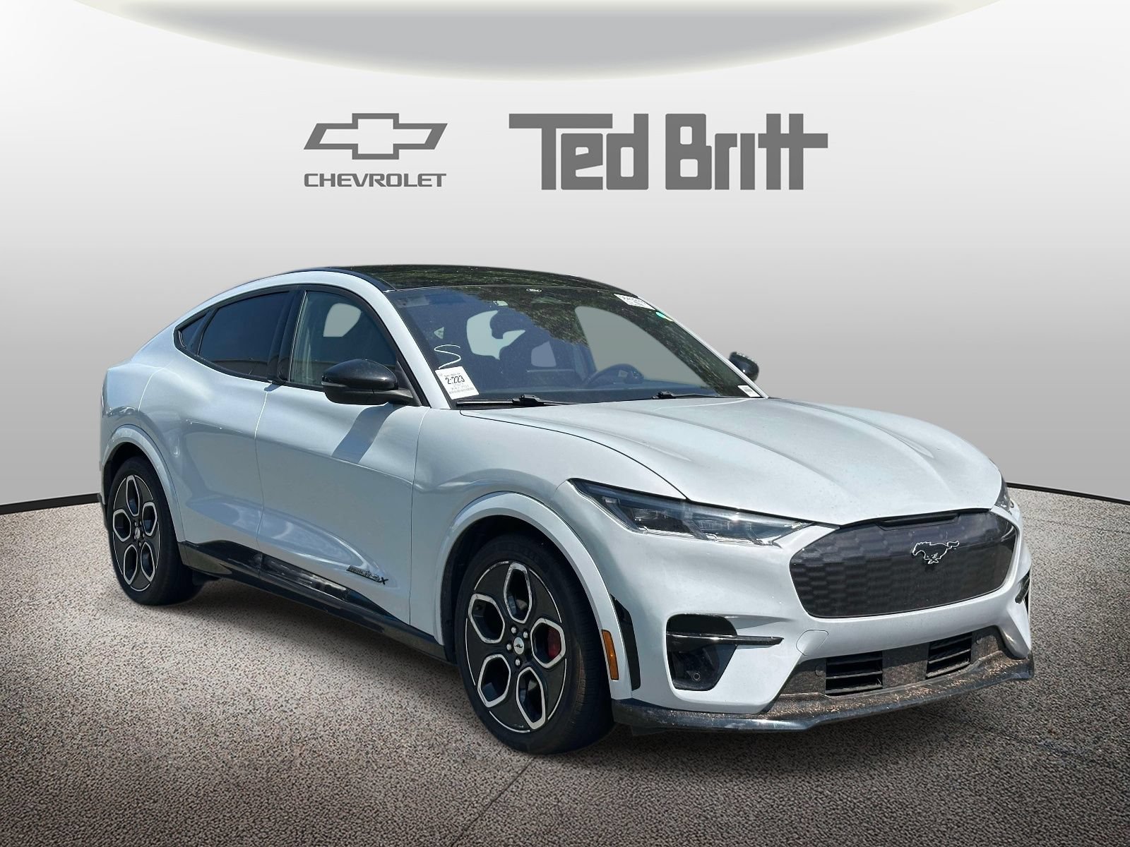 Used 2021 Ford Mustang Mach-E GT AWD/4WD image 3