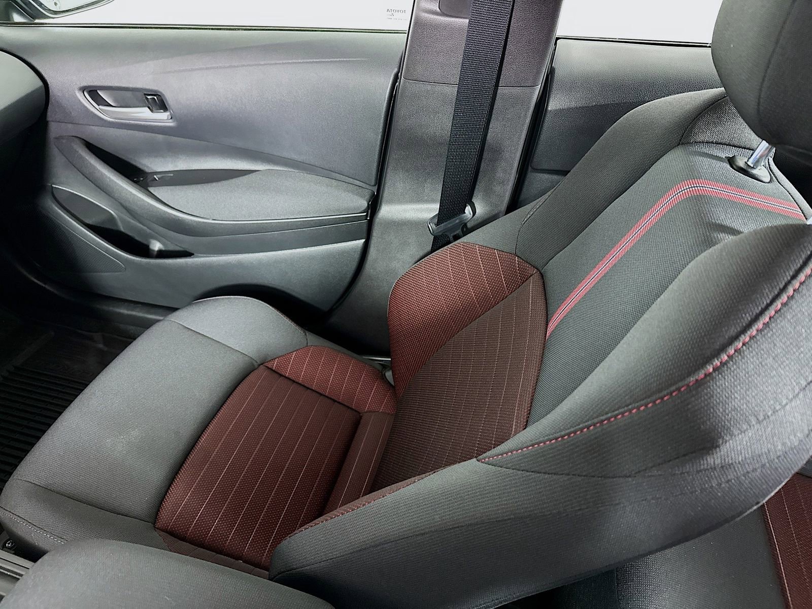 Certified 2026 Toyota Corolla SE w/ SE Package image 22