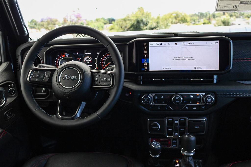 New 2026 Jeep Wrangler Unlimited Rubicon AWD/4WD image 13