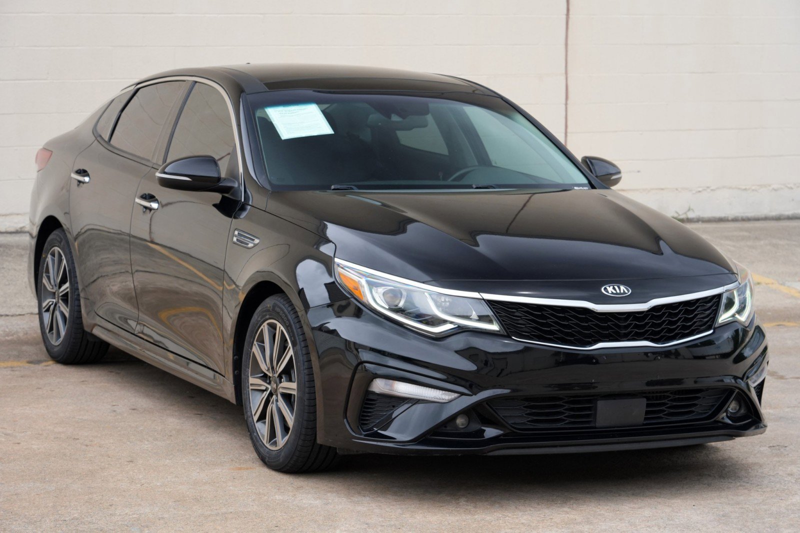 Used 2020 Kia Optima Premium FWD image 54