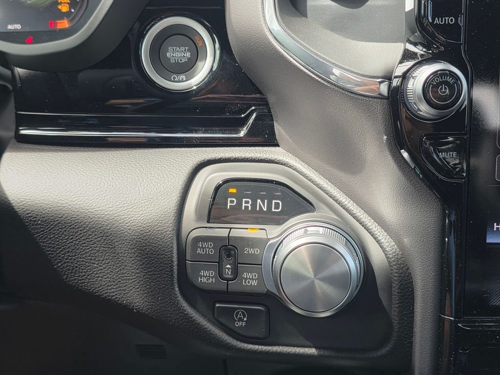 New 2026 RAM 1500 Laramie w/ Night Edition AWD/4WD image 18