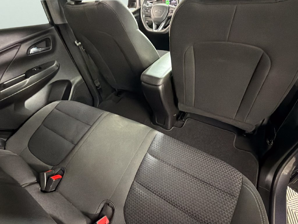 Certified 2023 Chevrolet Bolt LT w/ Driver Confidence Package FWD image 30