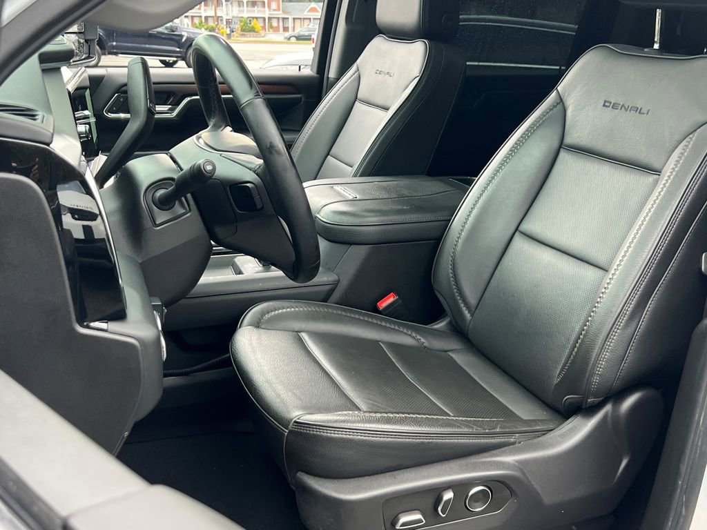 Used 2024 GMC Sierra 2500 Denali w/ Denali Reserve Package image 18