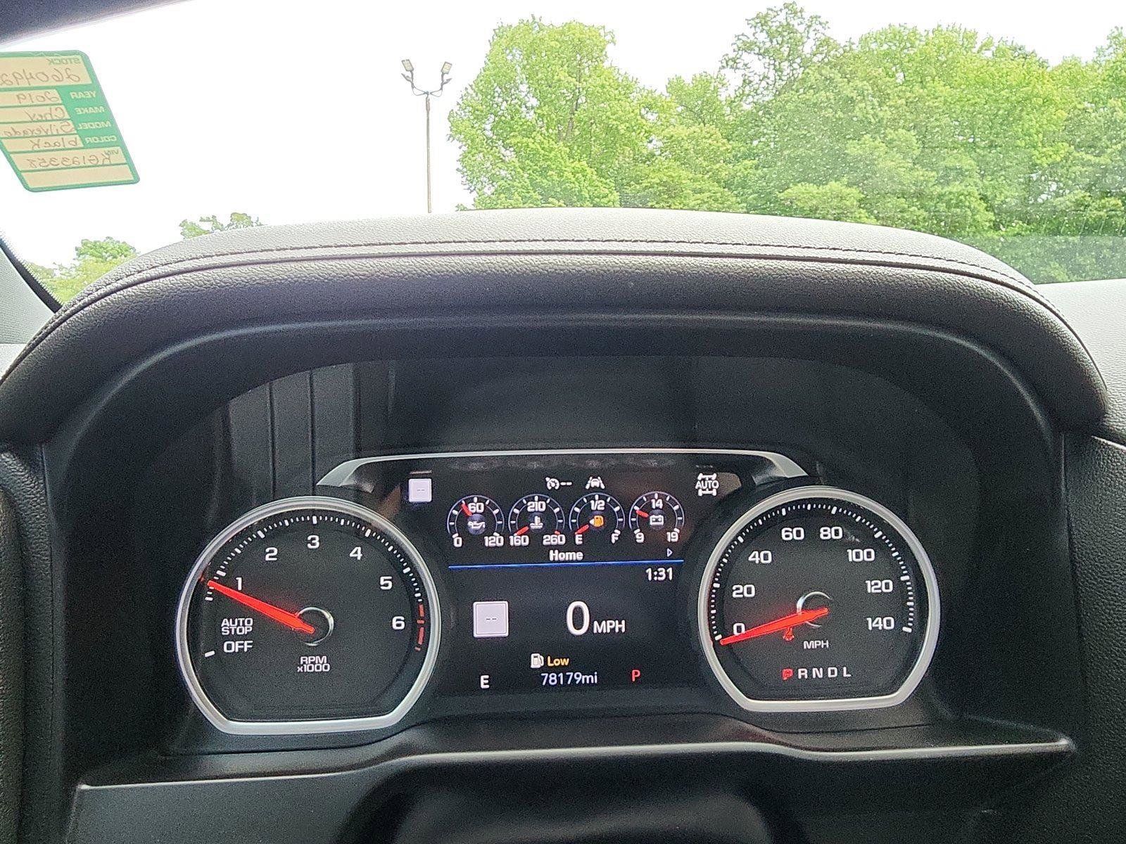 Used 2019 Chevrolet Silverado 1500 High Country w/ Technology Package AWD/4WD image 16