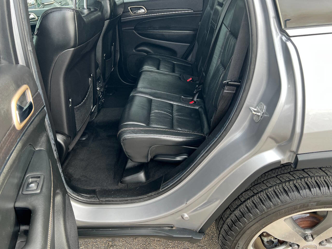 Used 2014 Jeep Grand Cherokee Limited AWD/4WD image 22