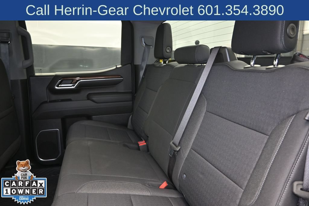 Used 2023 Chevrolet Silverado 1500 RST AWD/4WD image 19